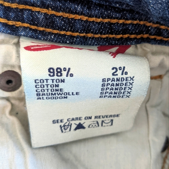 Seven7 Women's Flare Jeans - Picture 7 of 8